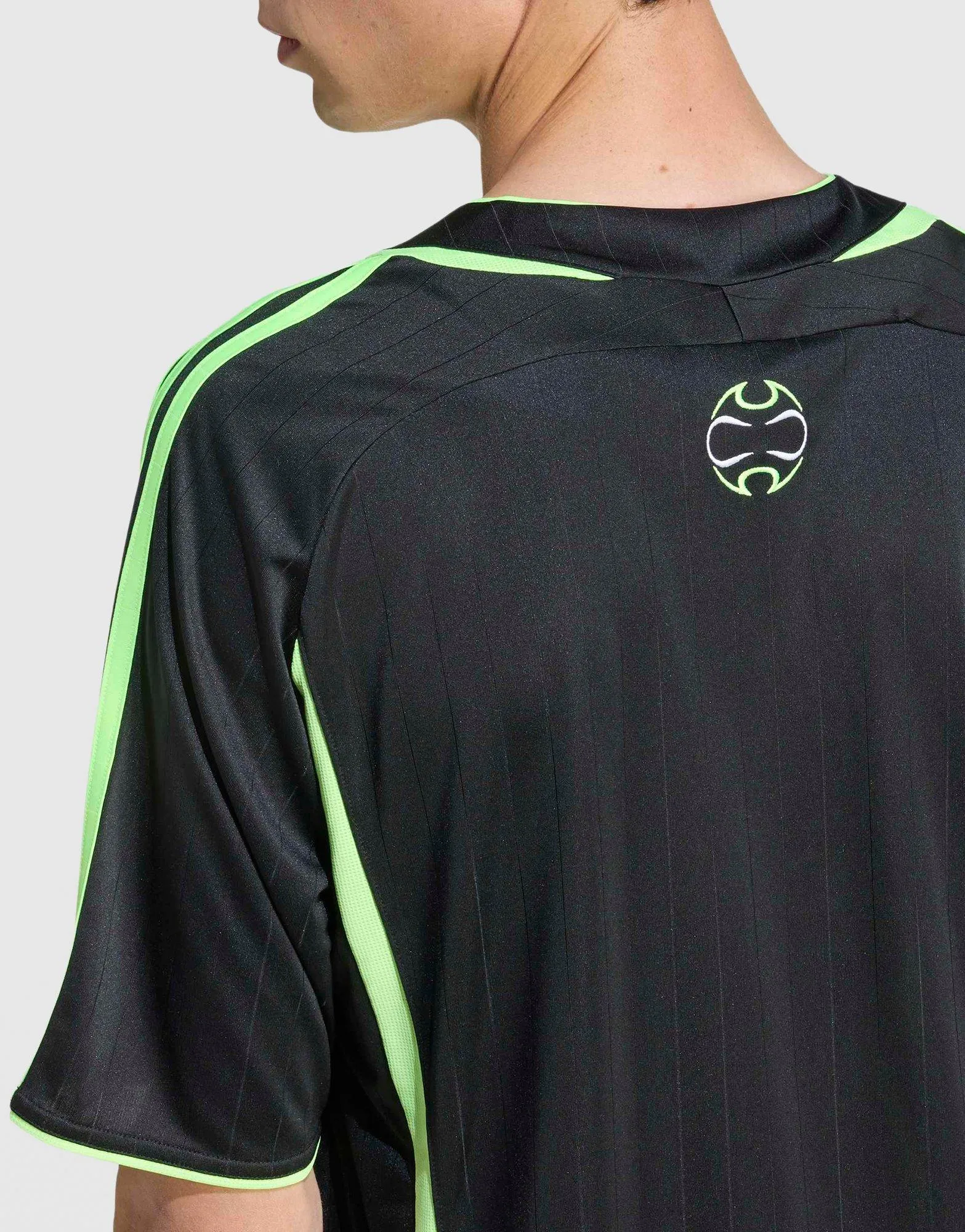 Teamgeist Adicolor T-Shirt Reinforced Hemline Minimal Layers