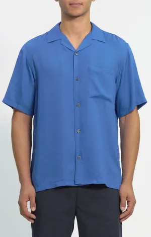 Theory Noll Short Sleeve Shirt in Lyocell - Sail Blue Camera Glow