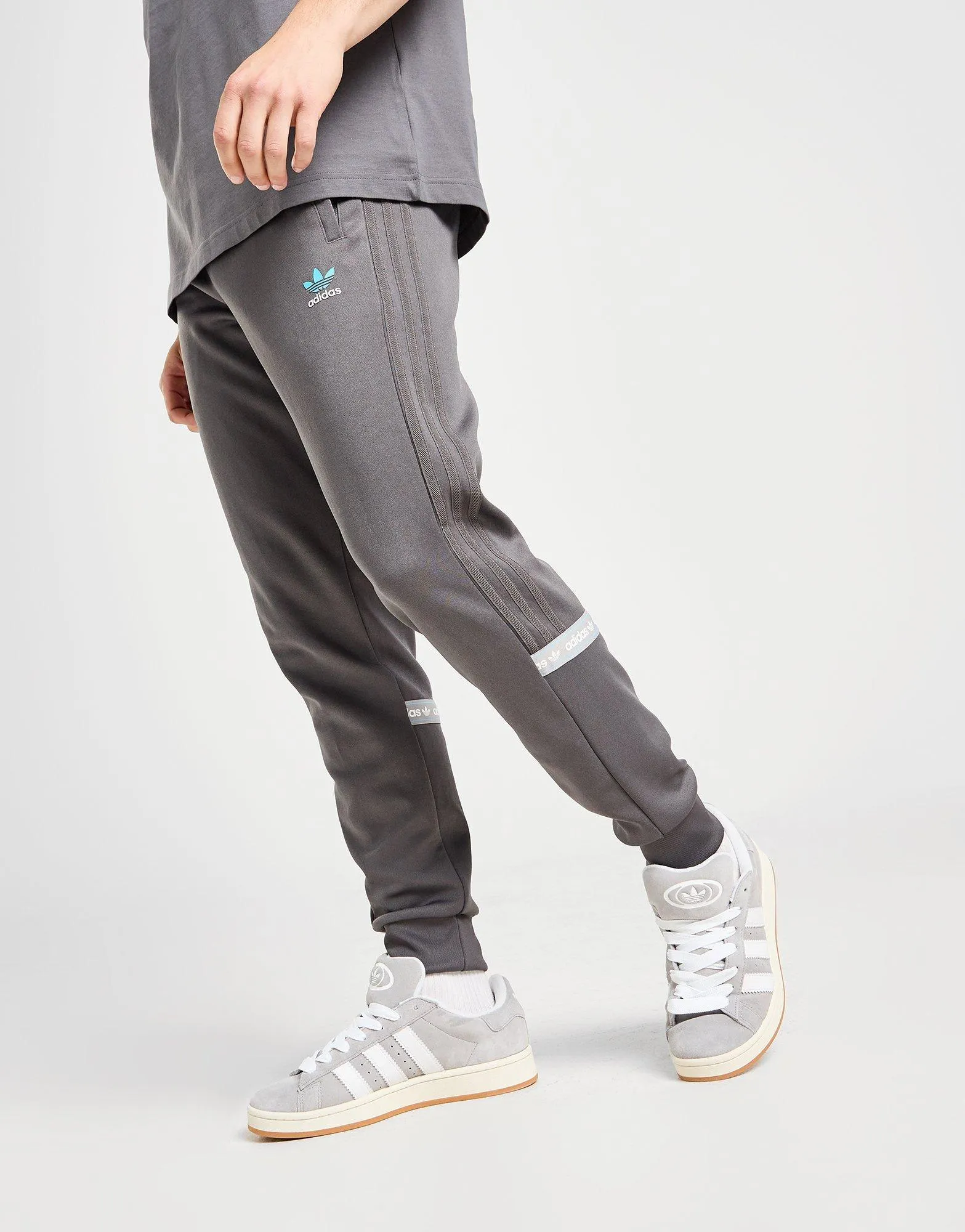 ????? ?????? Originals Tape | ????? RubberizedGripWaist Flex Joggers Capri