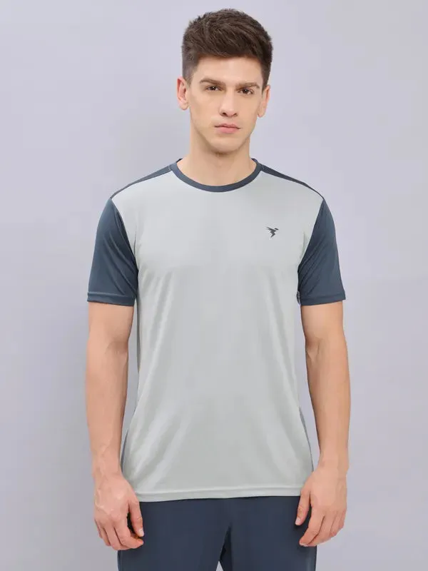 Men Colorblock Slim Fit Crew Neck T-shirt with TECHNO COOL  NonRestrictiveCut