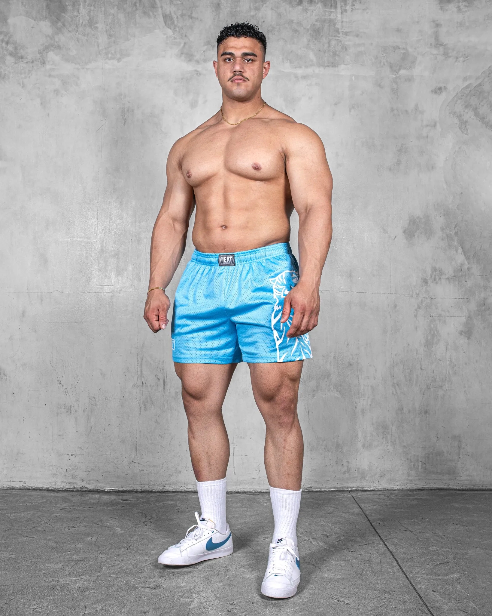 Non Restrictive Fit Breezy Vibe TRAINING SHORTS ?C CLUB / OLYMPIC BLUE