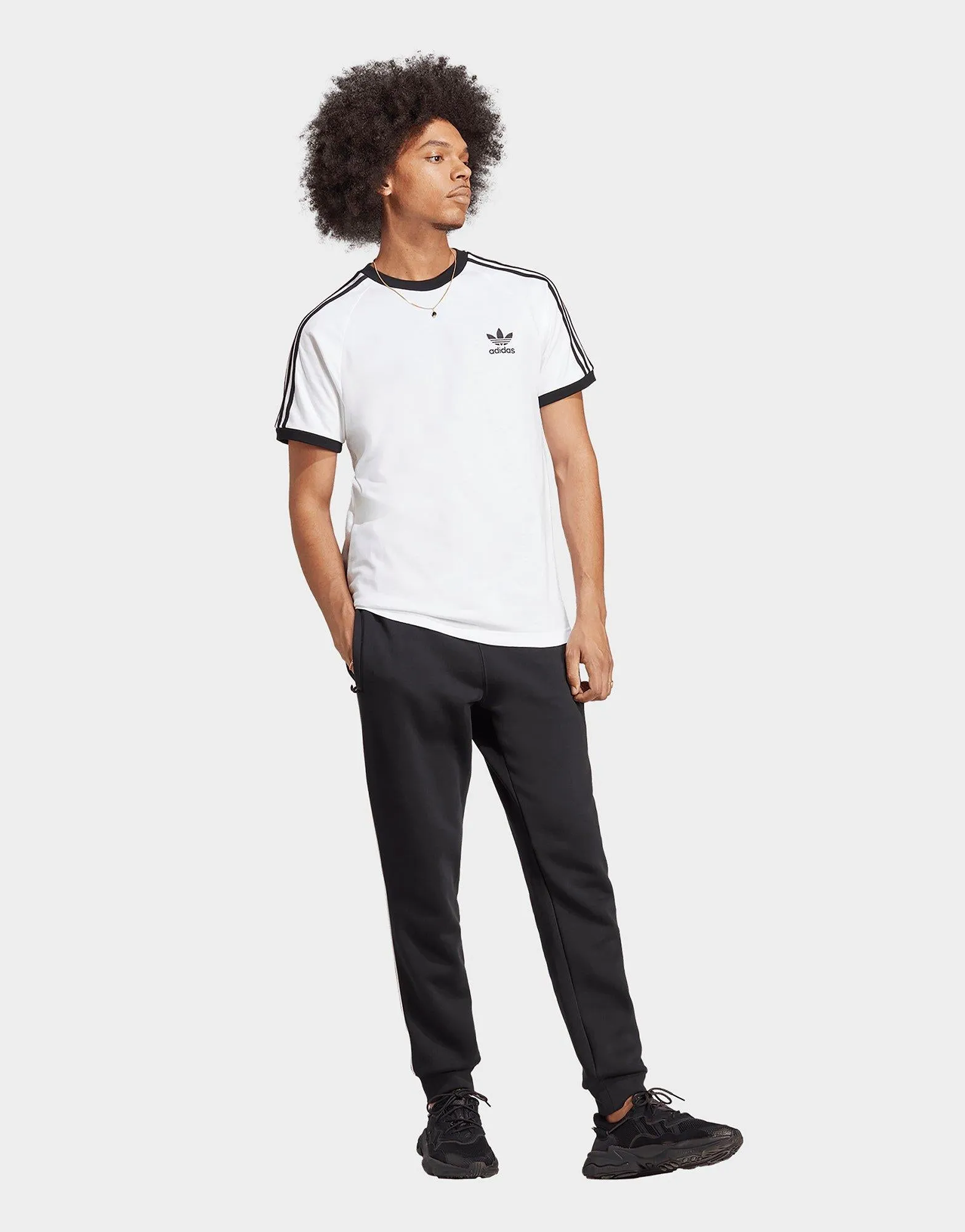 Adicolor Classics T-Shirt Layer Ready Fit Holiday Outfit