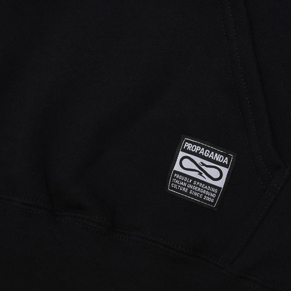 Propaganda Felpa con cappuccio da uomo Nightmare Ribs 20FWPRFE208 nero Travel Minimal goes with high heels
