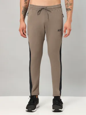 Men Colorblock Relax Fit Trackpants with ELASTO PLUS Sport Style No Ride Up Design