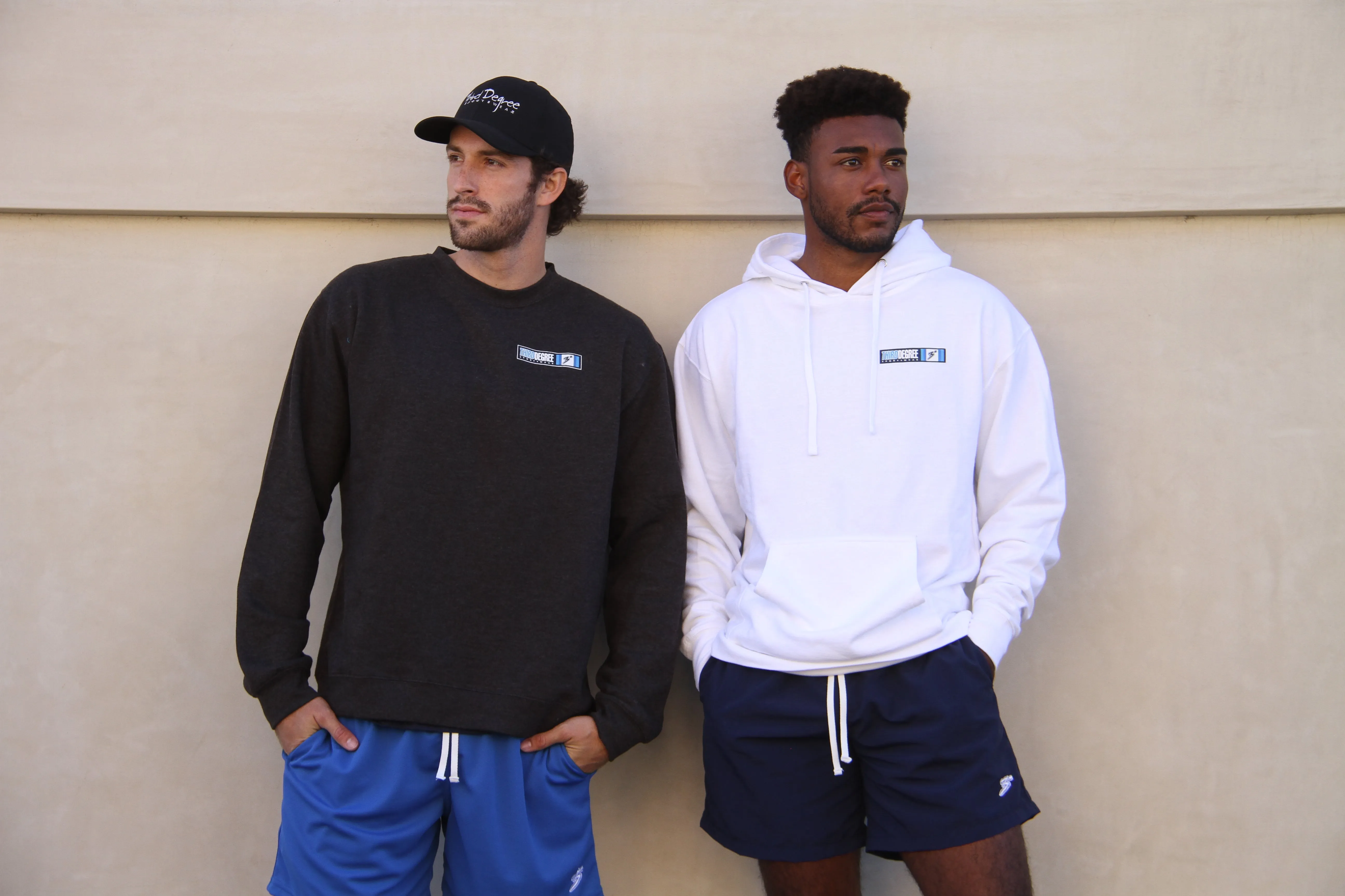 Essential Outerwear active top Retro Crewneck