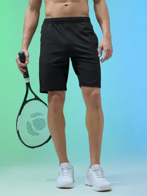 Men Melange Slim Fit Shorts with TECHNOLITE Everyday Feel