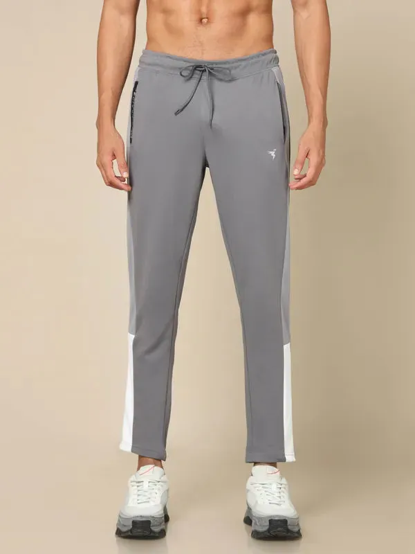 Men Colorblock Slim Fit Trackpants with ELASTO PLUS SweatProofLining Bonded Seam Reinforcement