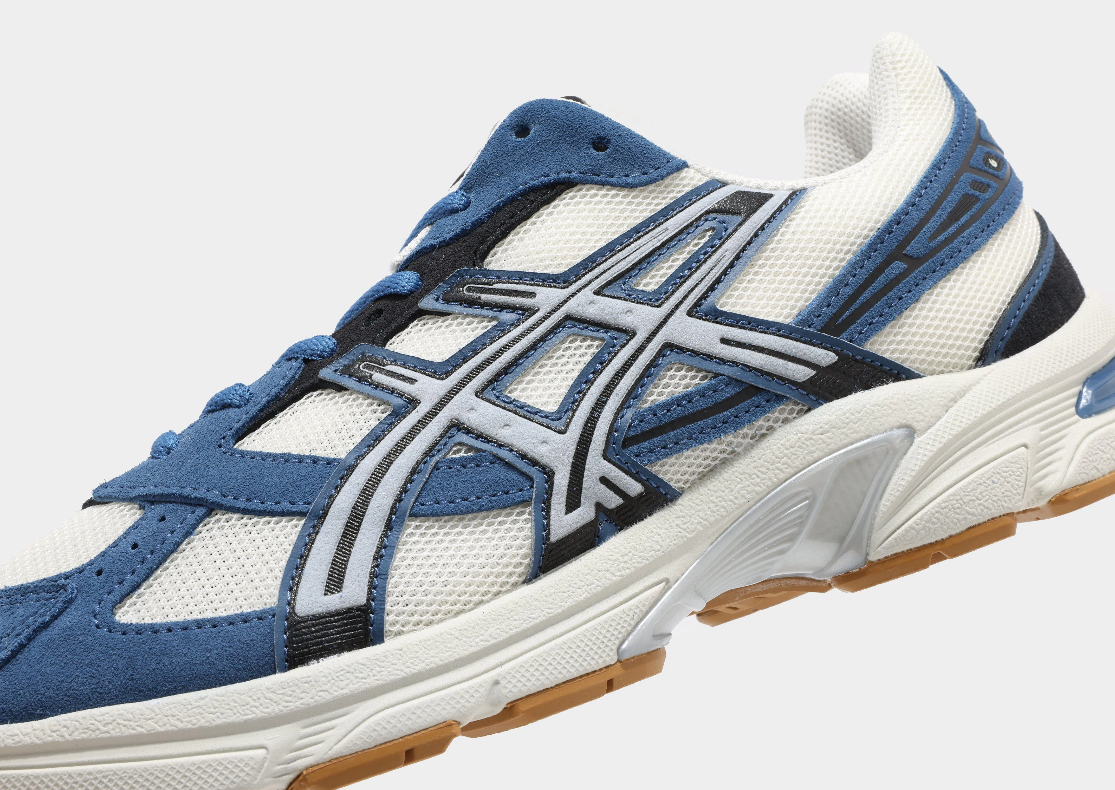 Breathable Material Heel lockdown GEL-1130