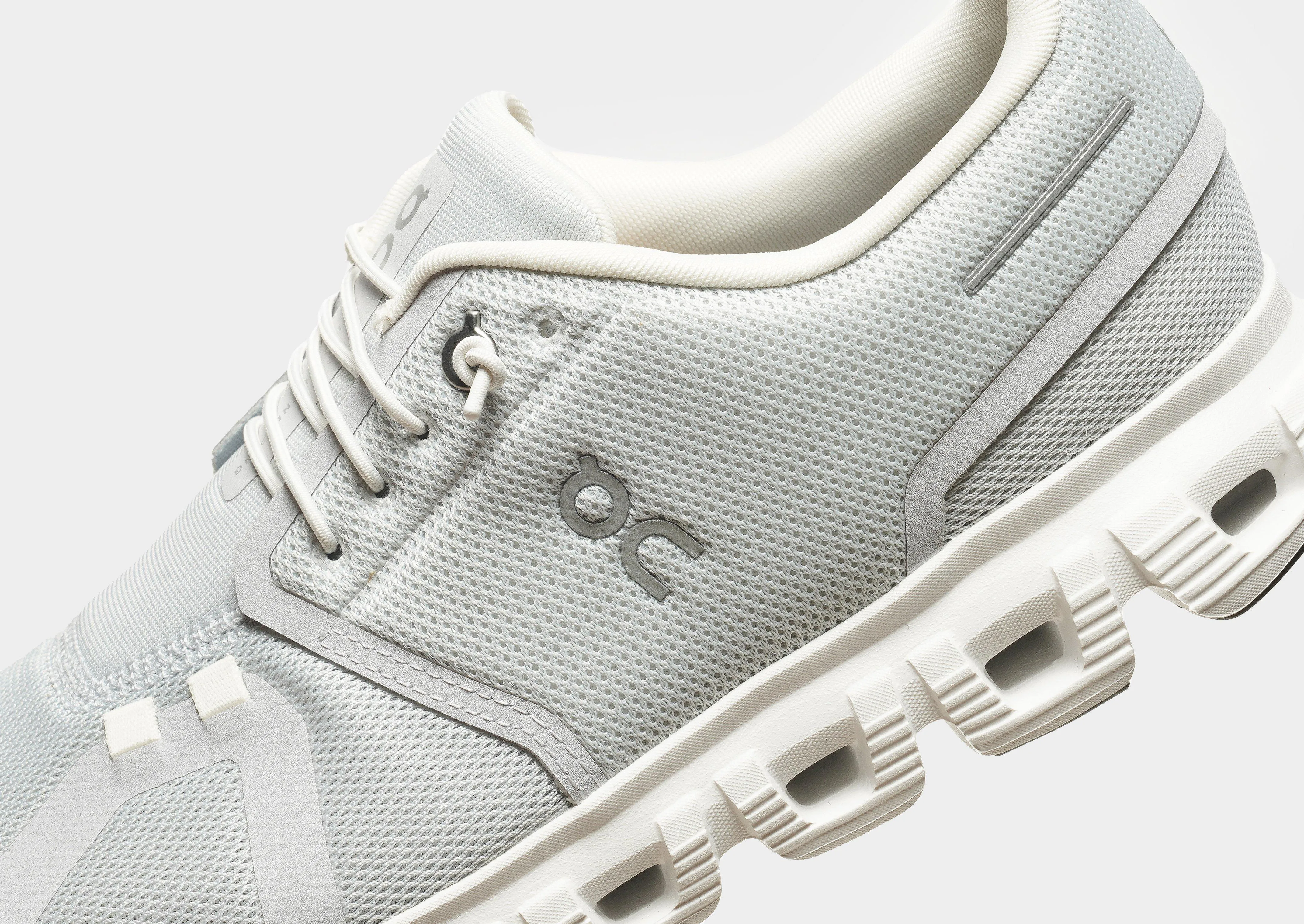 balance shoes arch - support feature shoes Cloud 6