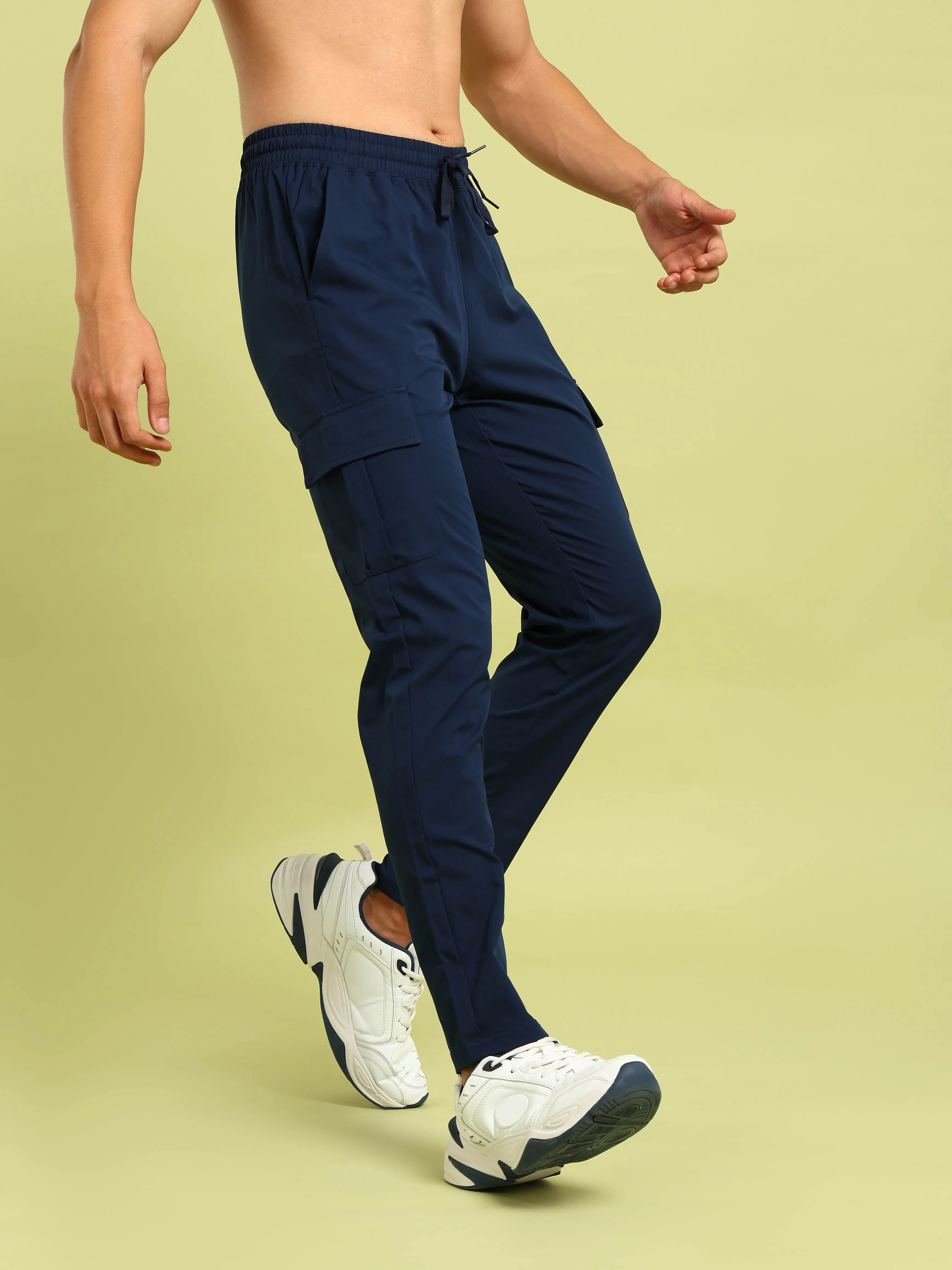 Balanced Design Training Performance Fit Men Solid Relax Fit Sports Cargo Trackpants with TS FLEXI