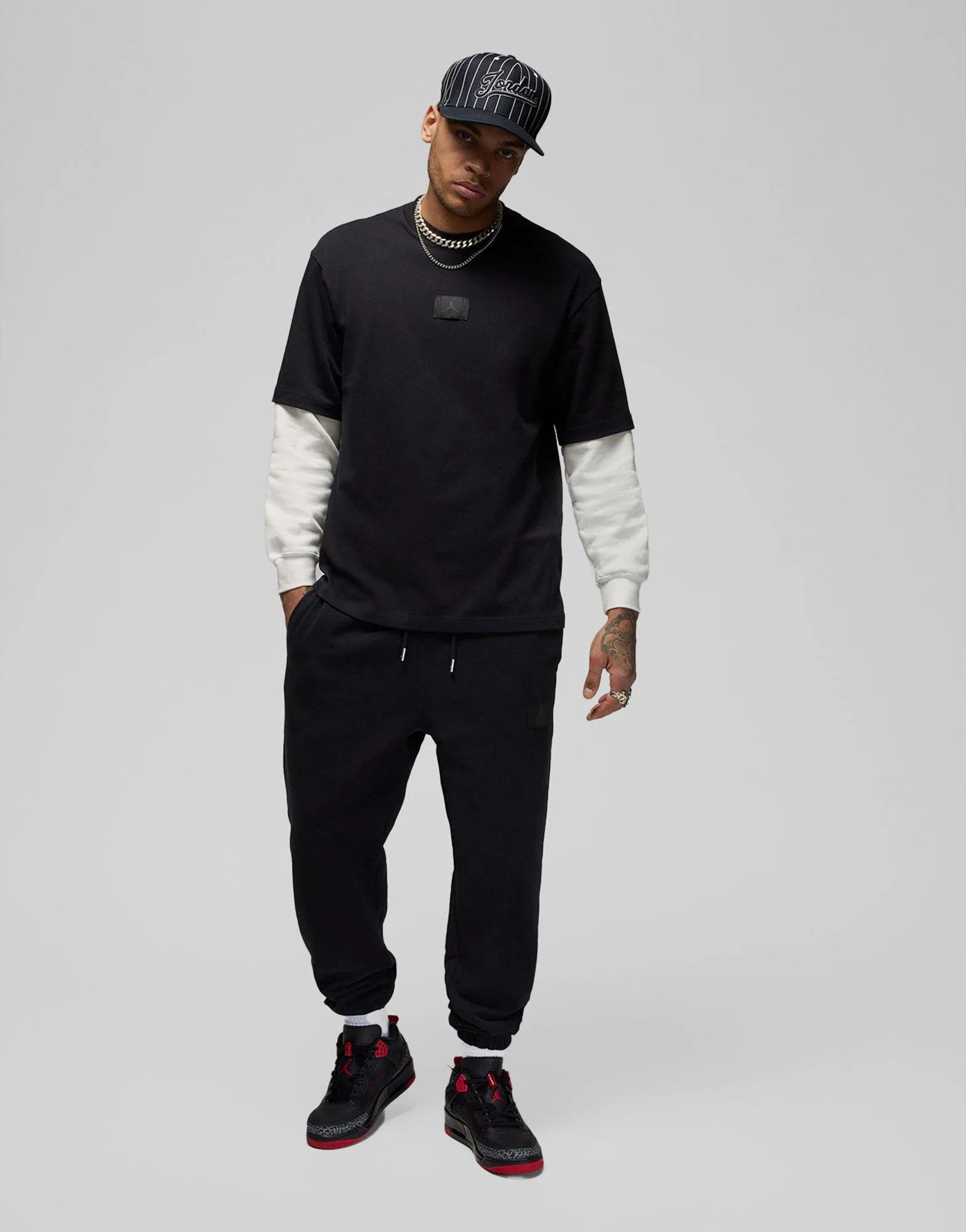 Flight Essentials T-Shirt loose but not baggy Sporty Style