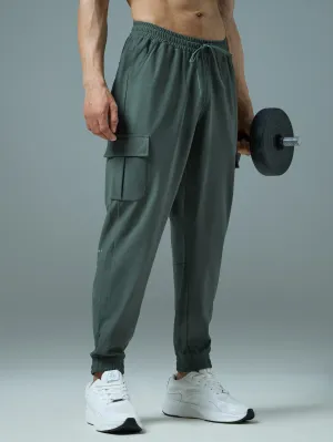 Men Solid Slim Fit Cargo Joggers with DURACOOL  Advanced Performance Breathable Sole