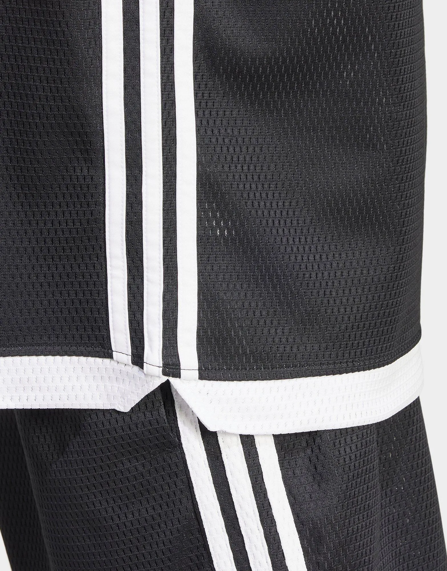 high - speed movement ?????? ??? Mock Eyelet | ?????