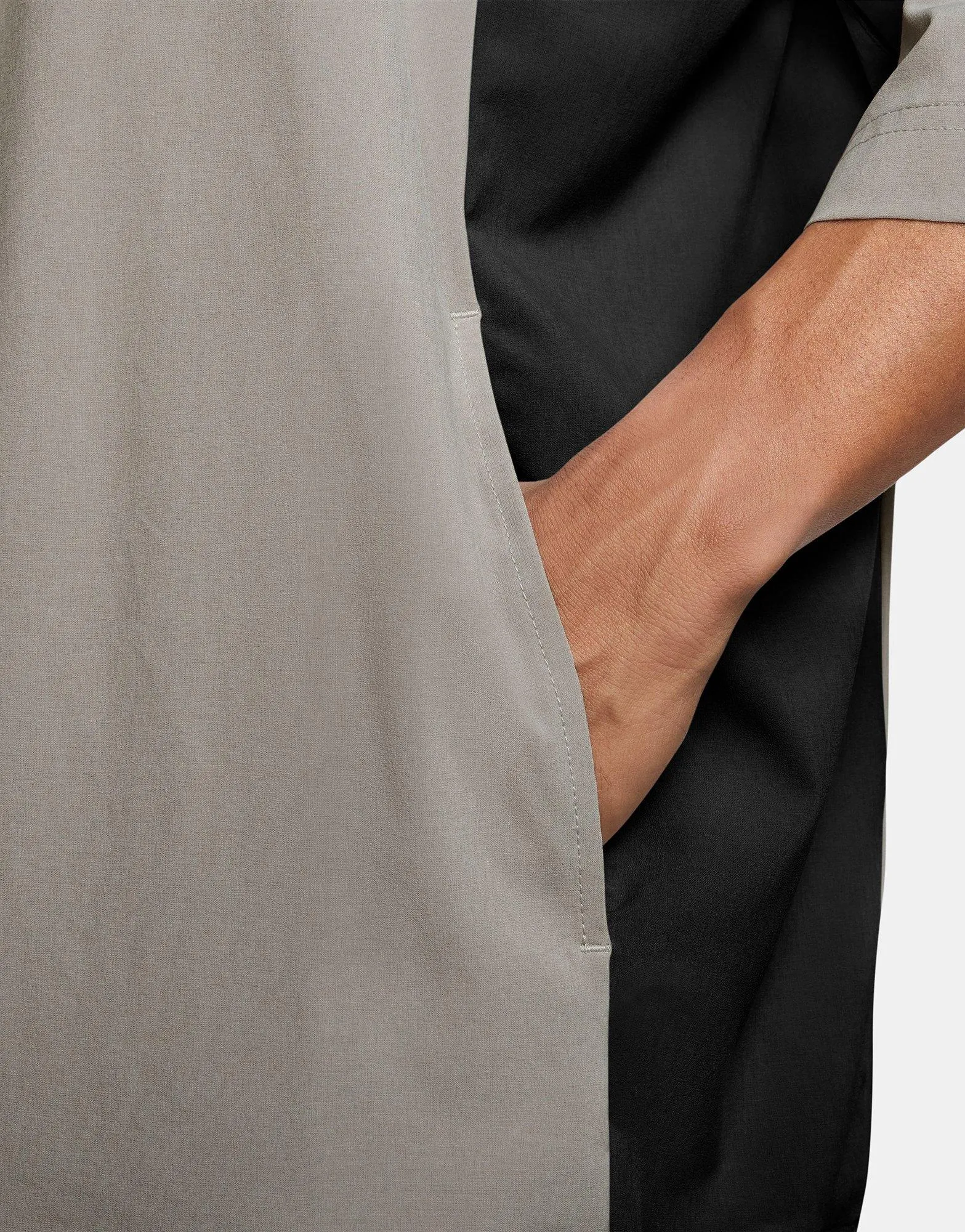 Fuzz Free Surface Air Short-Sleeve Top