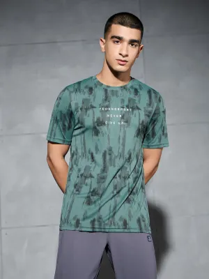 summer shorts Men Printed Slim Fit Round Neck T-shirt with TECHNOCOOL 
